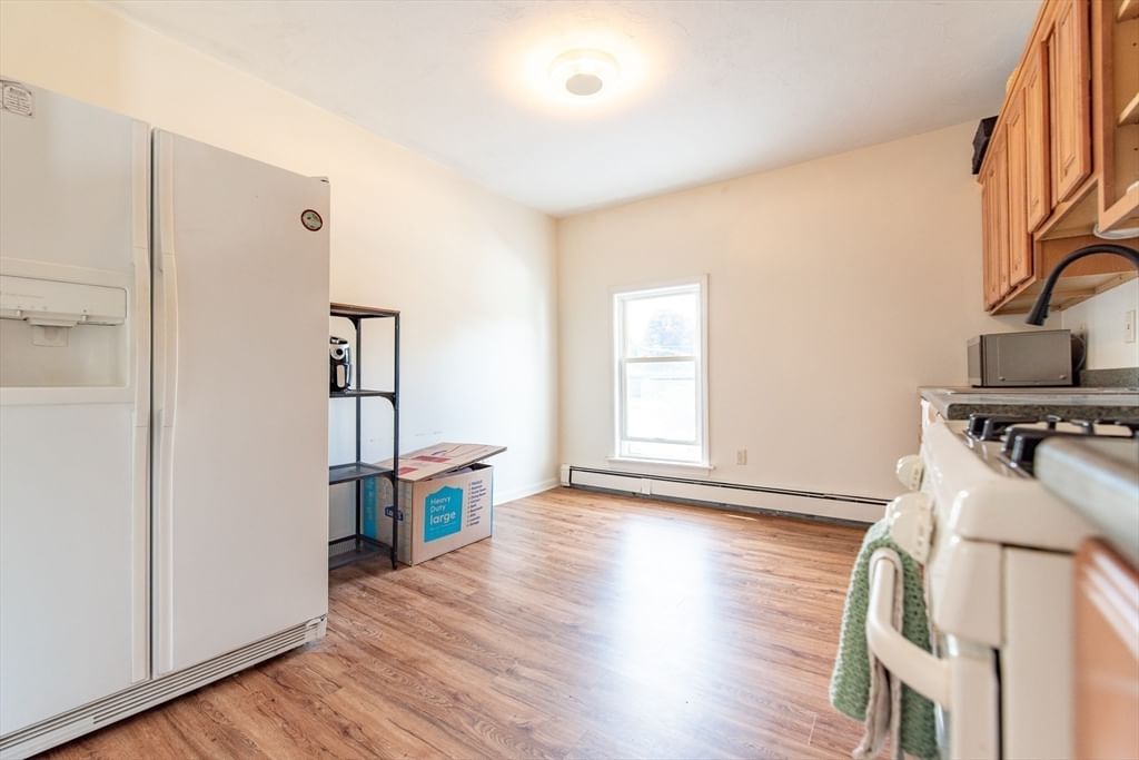 14 Pleasant St #C Franklin — Photo 8 of 15
