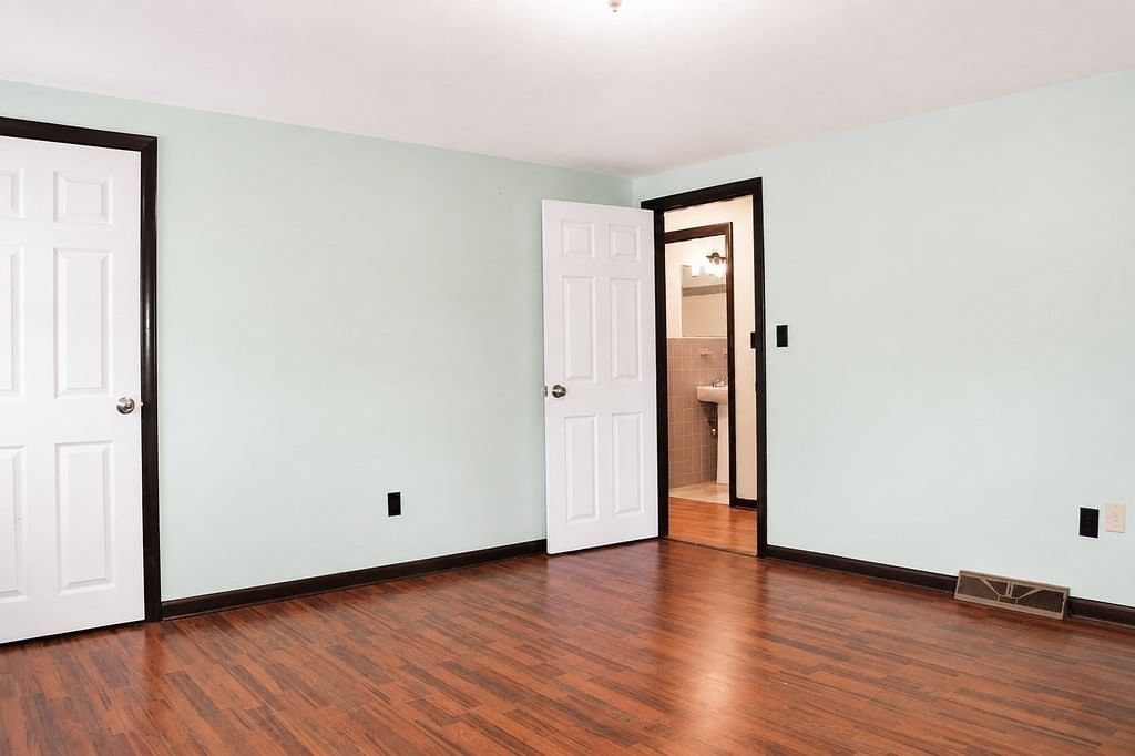 461 Montello St Brockton — Photo 10 of 30