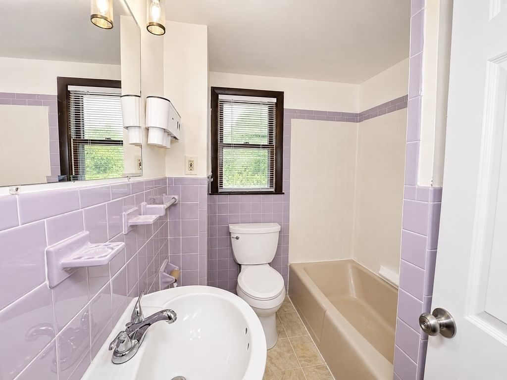 461 Montello St Brockton — Photo 15 of 30
