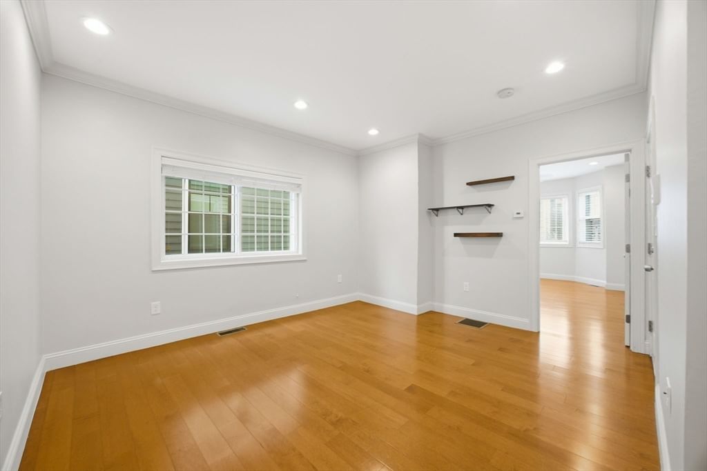 276 Princeton St #1 Boston — Photo 2 of 25