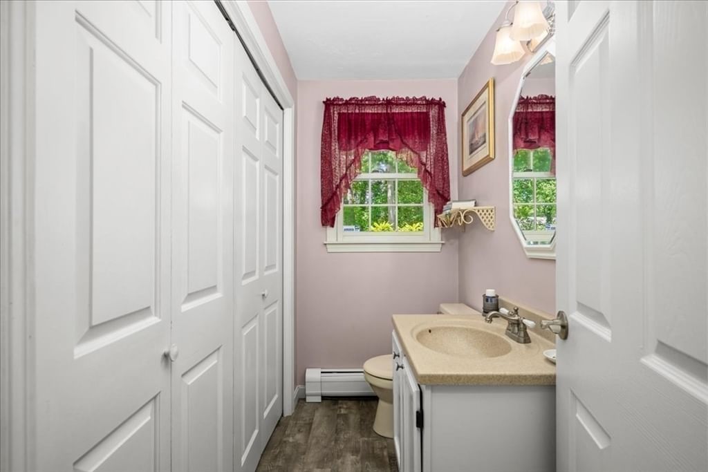 108 Marston Ave Barnstable — Photo 16 of 42