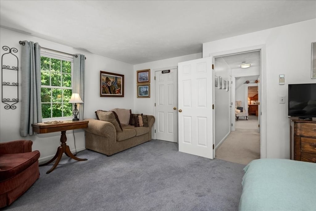 108 Marston Ave Barnstable — Photo 18 of 42