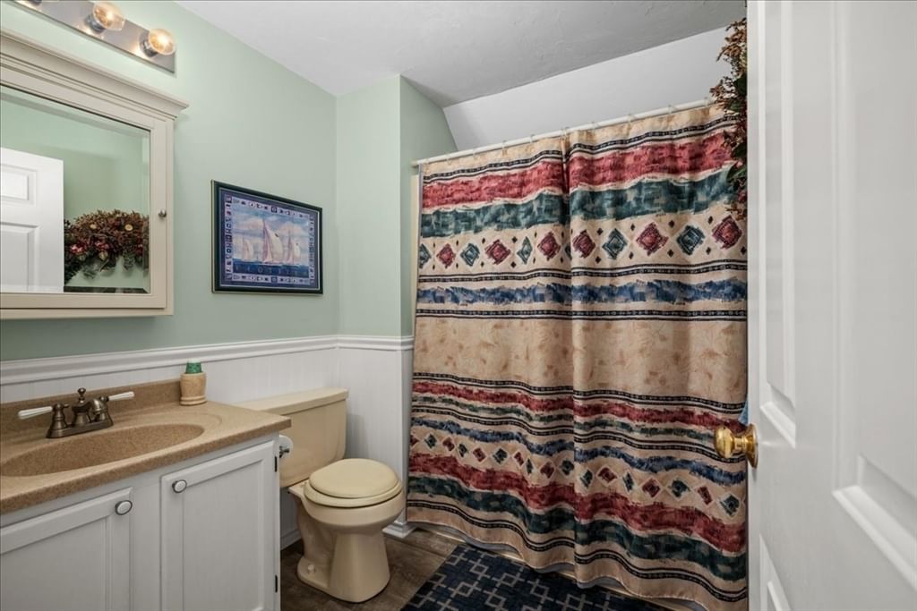 108 Marston Ave Barnstable — Photo 24 of 42