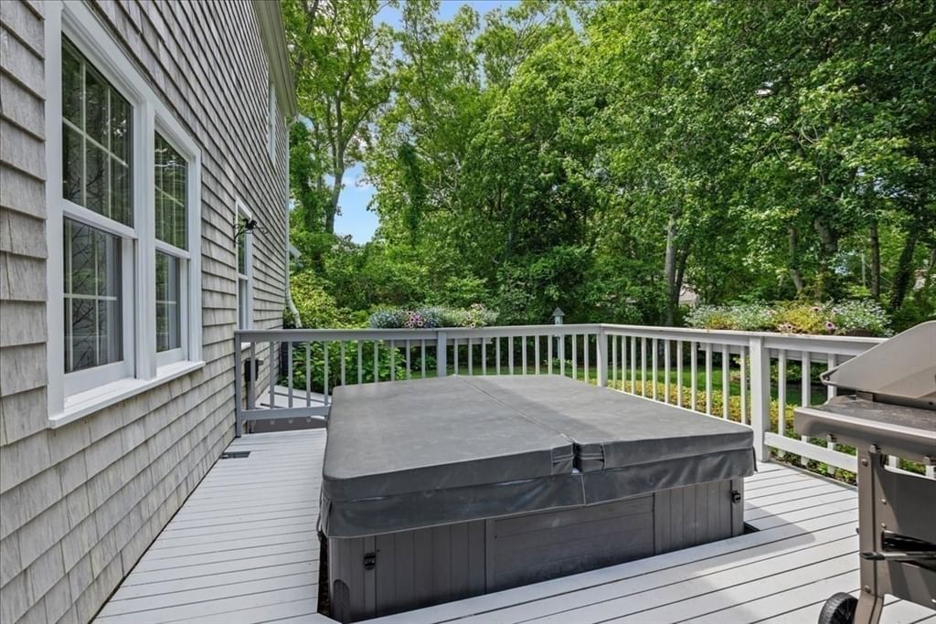 108 Marston Ave Barnstable — Photo 36 of 42