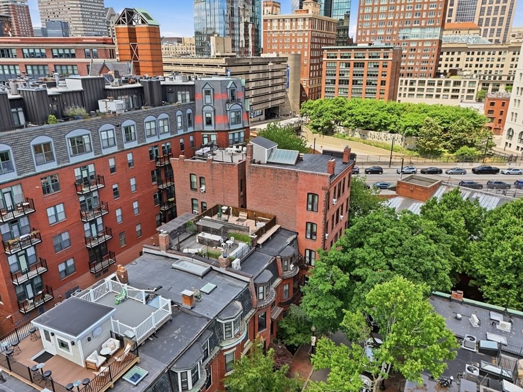 15 Cazenove St #1 Boston — Photo 29 of 32