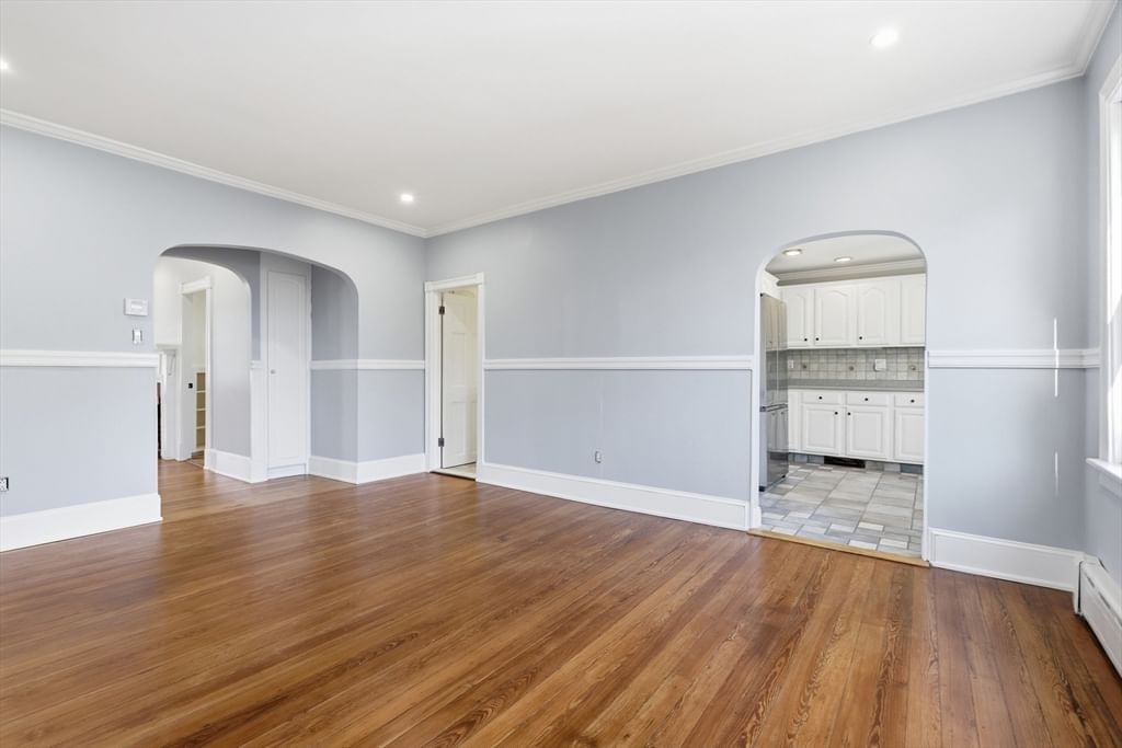 501 Pine St Fall River — Photo 15 of 42