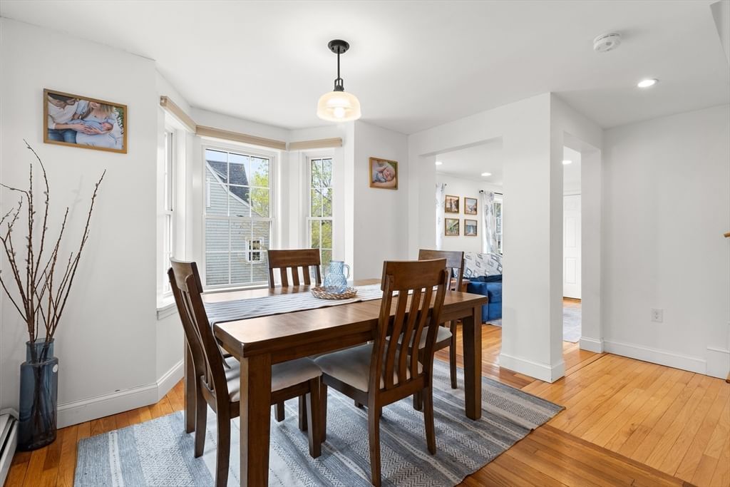 229 Highland St Hamilton — Photo 10 of 39