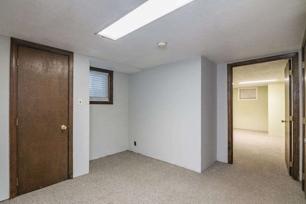 248 Laconia Street Springfield — Photo 12 of 20