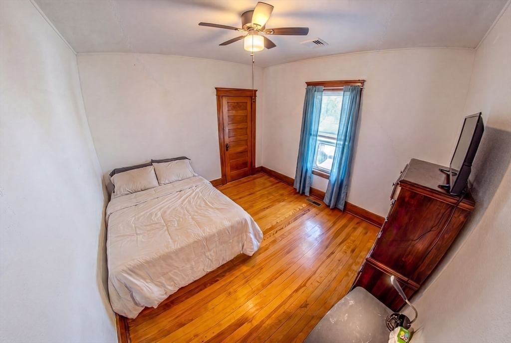 49 Granite St Worcester — Photo 11 of 19