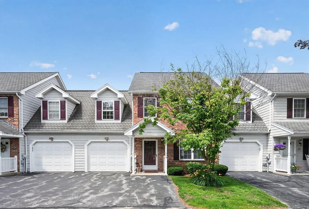 78 Fairway Drive #102 Tewksbury — Photo 2 of 35