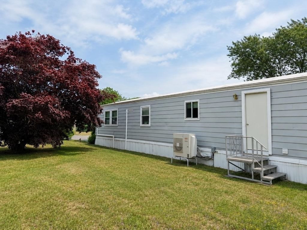 9 Madeline St Wareham — Photo 19 of 21
