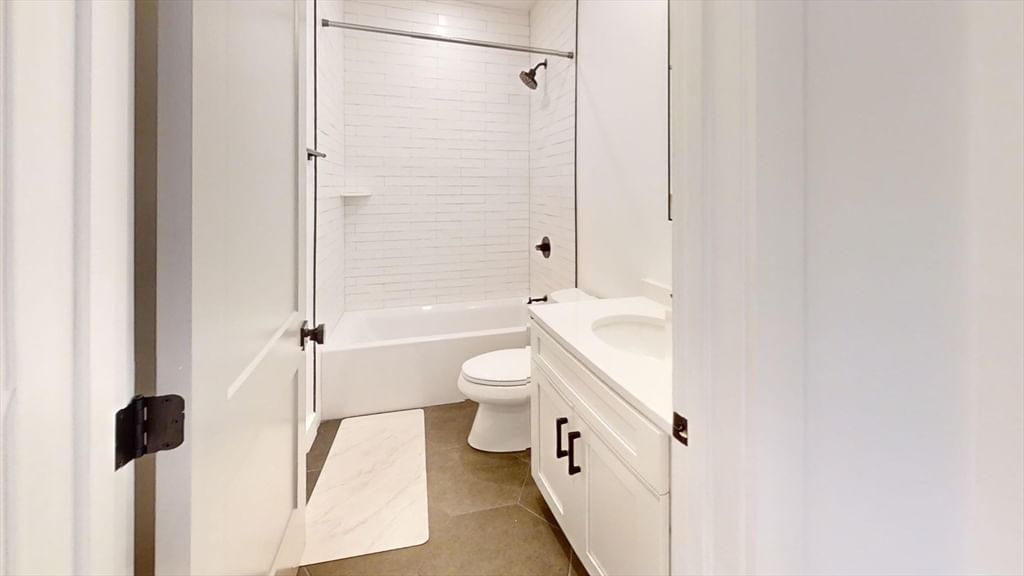 52 Withington St #7, Boston, MA 02124 photo 5