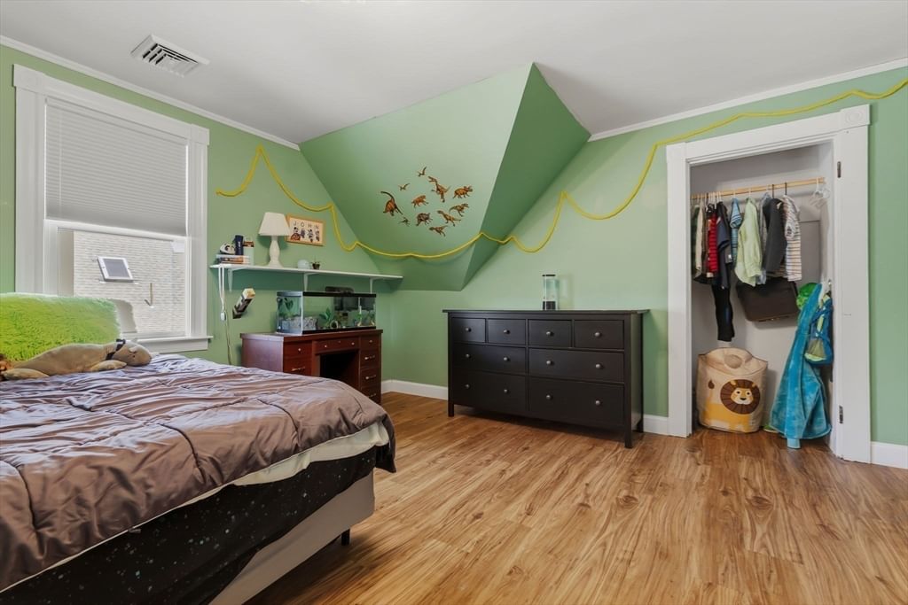 32 Ocean St Beverly — Photo 15 of 42