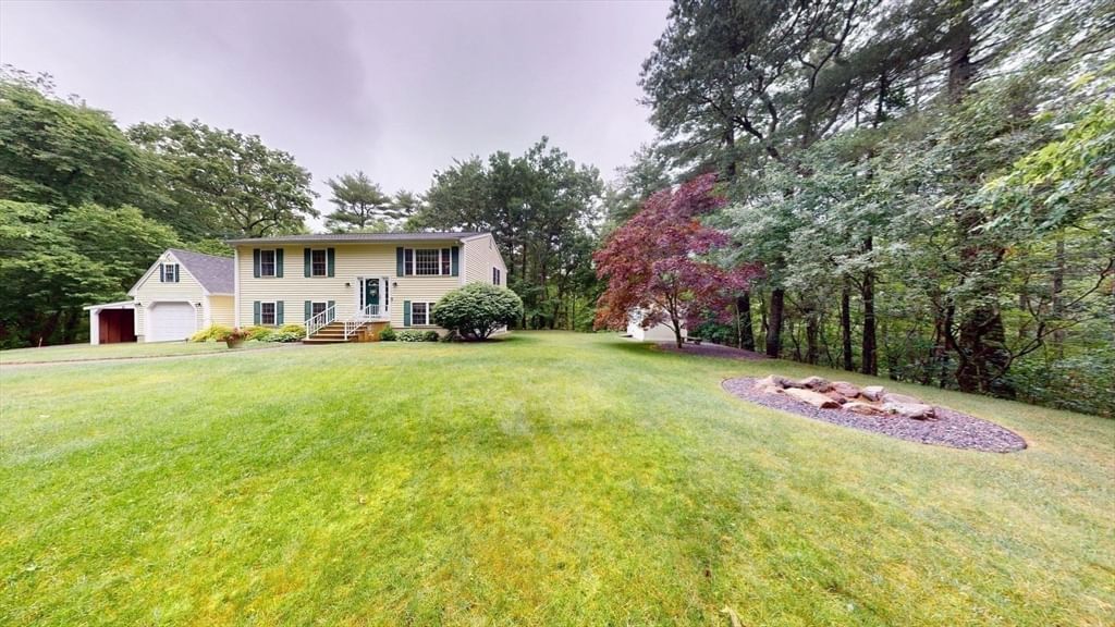 233 Tispaquin St Middleboro — Photo 35 of 42