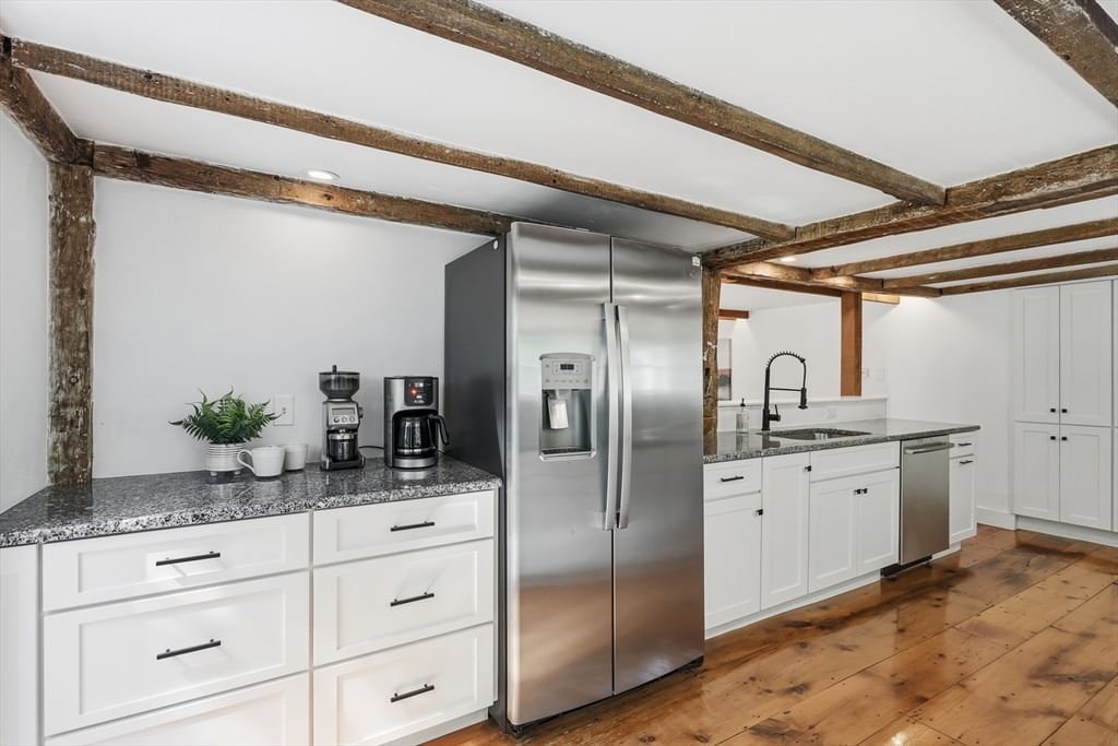 313 Berlin Rd, Bolton, MA 01740 photo 2