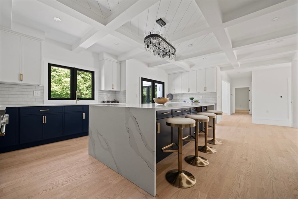 15 Somerset Drive Andover — Photo 9 of 37