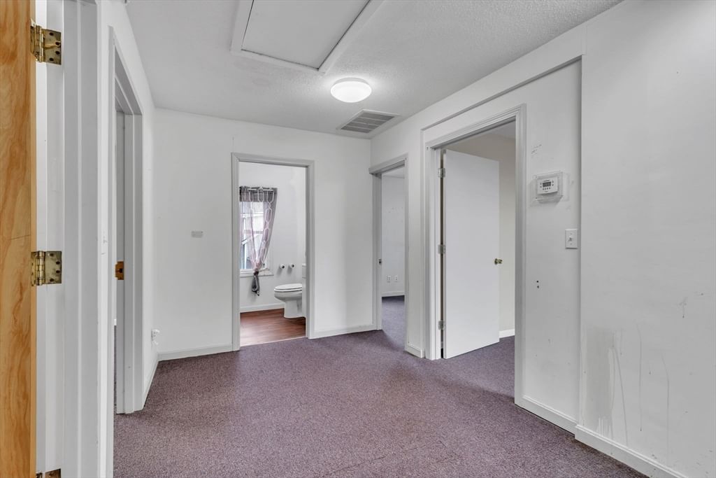 9 Russell Rd Huntington — Photo 26 of 42