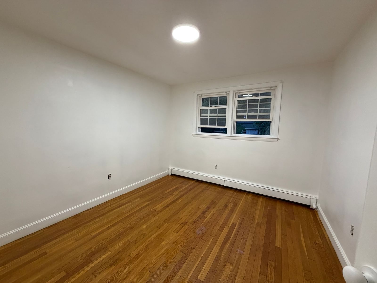 260 Pearl St Brockton — Photo 4 of 13