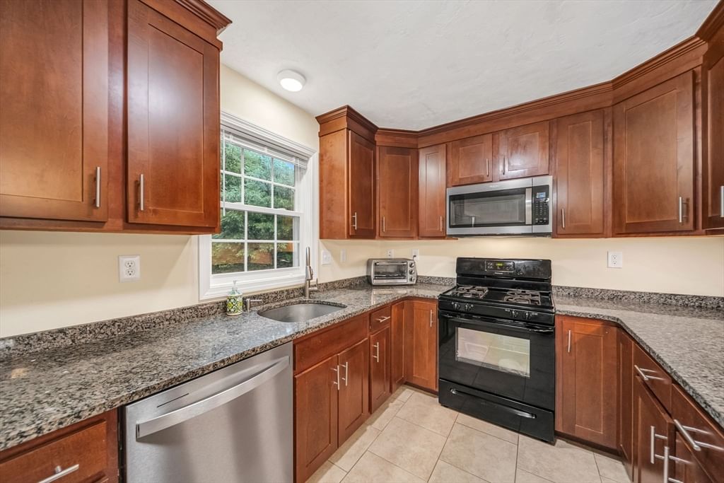 22 Bradley Dr #D Groton — Photo 15 of 42
