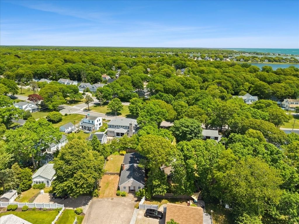 47 Little Rock Ave Falmouth — Photo 8 of 32