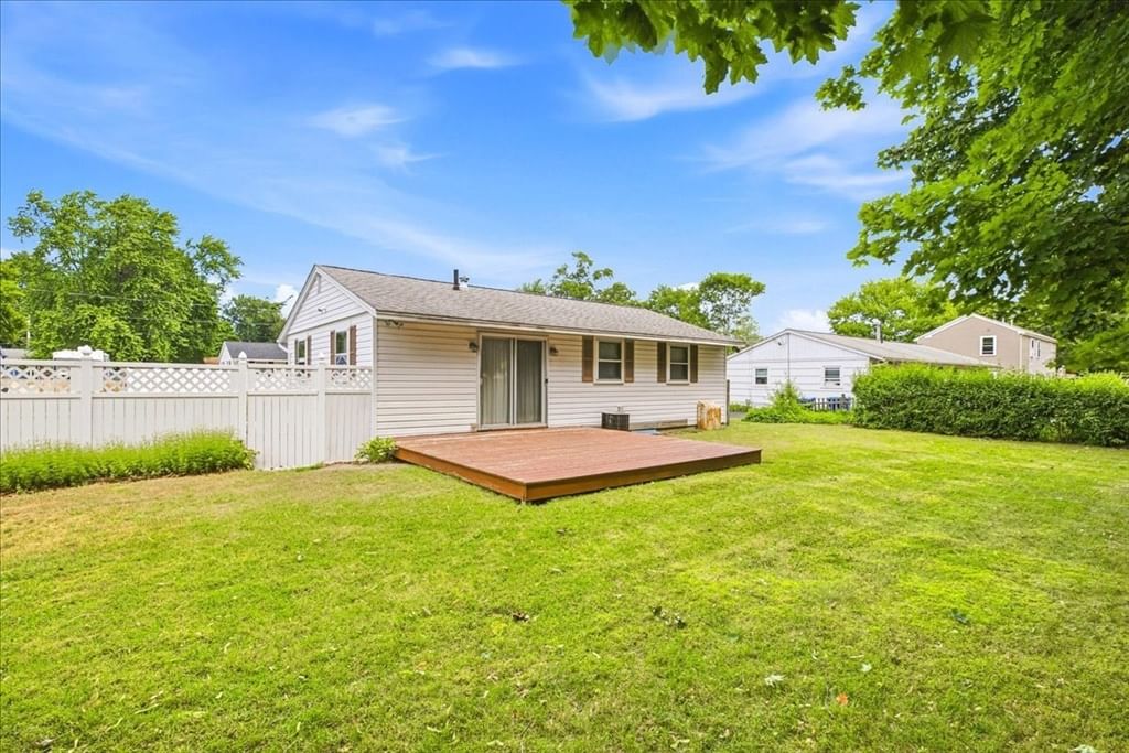 20 Pine Hill Ter Rockland — Photo 25 of 32
