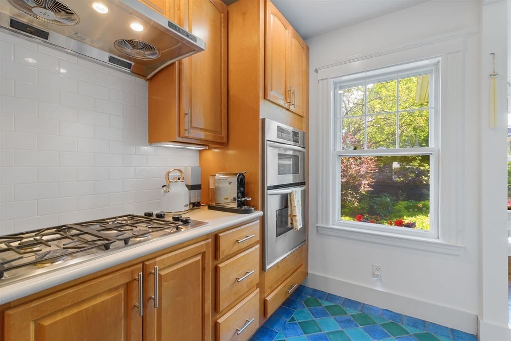 391 Concord Ave #1 Cambridge — Photo 15 of 28