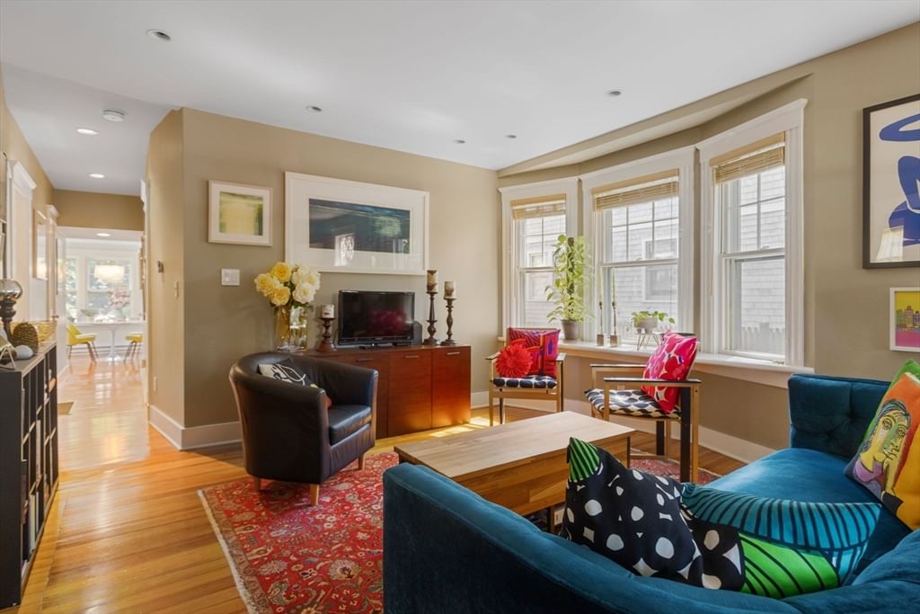 391 Concord Ave #1 Cambridge — Photo 3 of 28