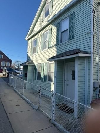 8-10 Cady St Lowell — Photo 6 of 11