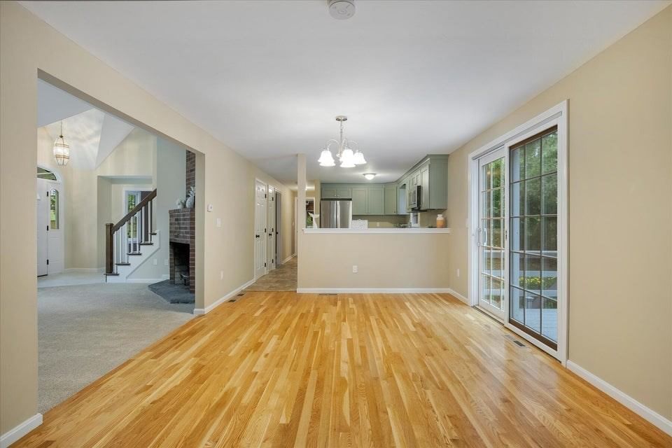 30 Currycomb Cir Barnstable — Photo 13 of 42