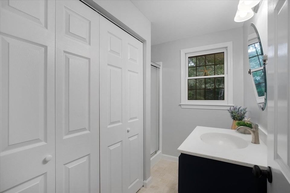 30 Currycomb Cir Barnstable — Photo 20 of 42