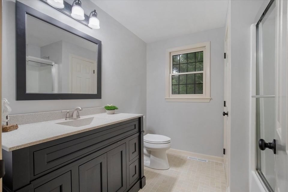 30 Currycomb Cir Barnstable — Photo 31 of 42