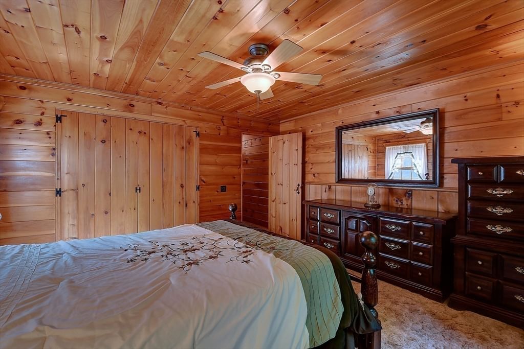 26 Gay Rd, Brookfield, MA 01506 photo 3