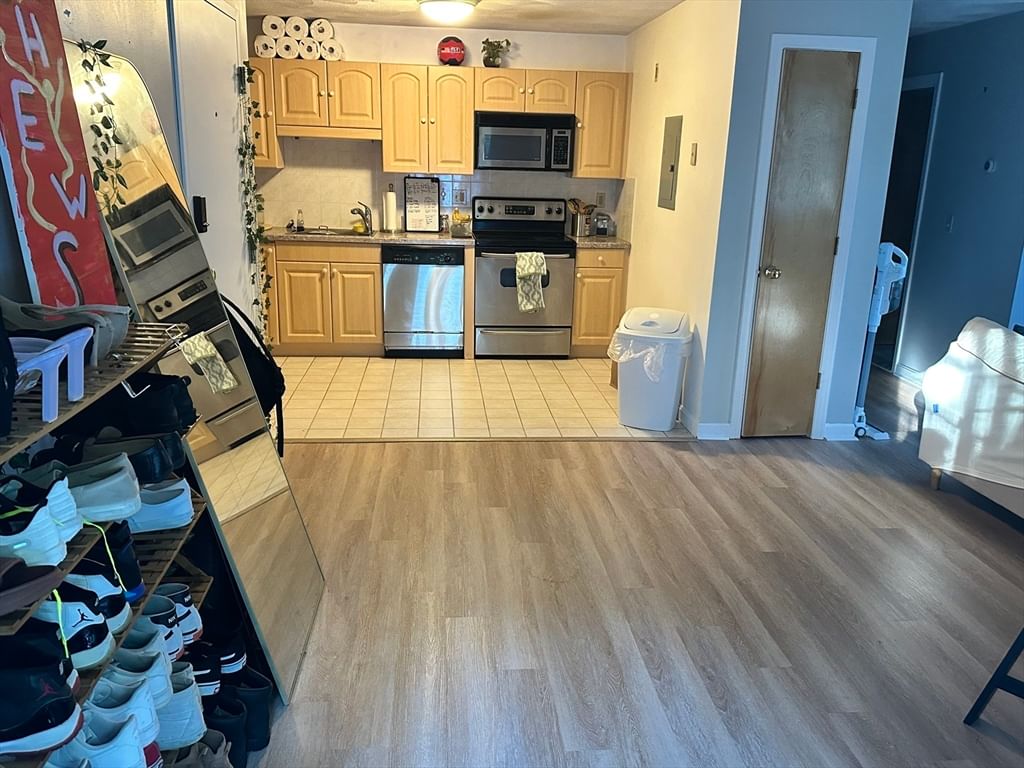 84 Cocasset St #B2 Foxboro — Photo 6 of 15