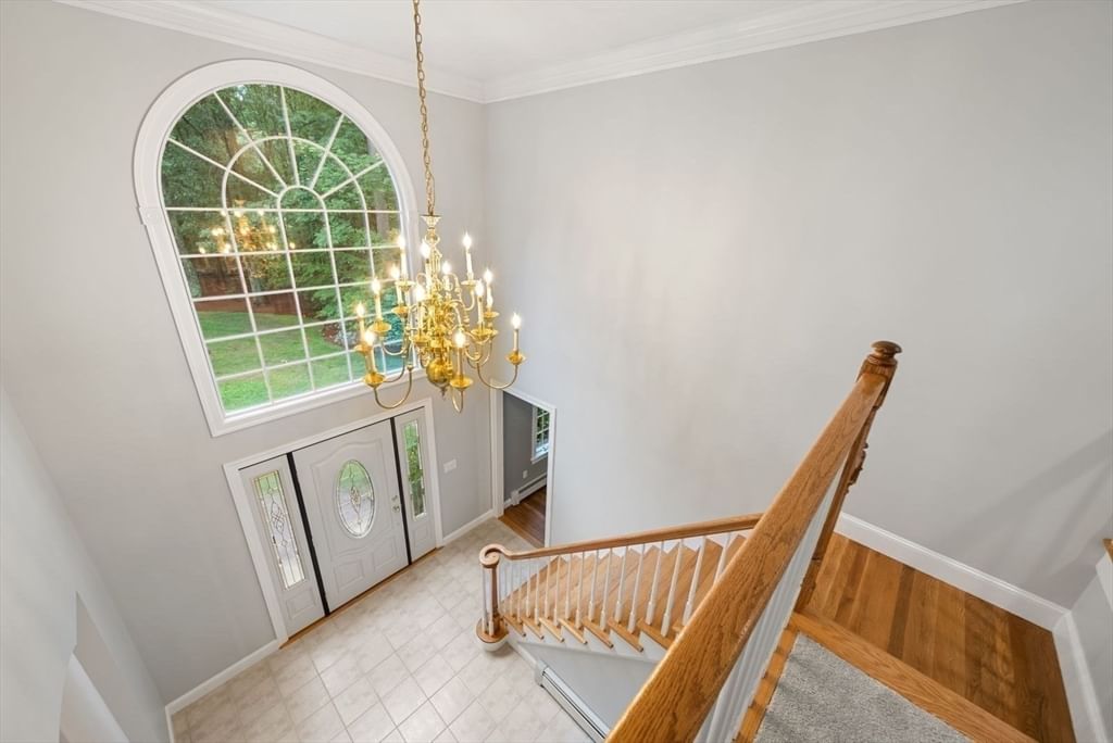 6 Old Harry Rd Southborough — Photo 14 of 33