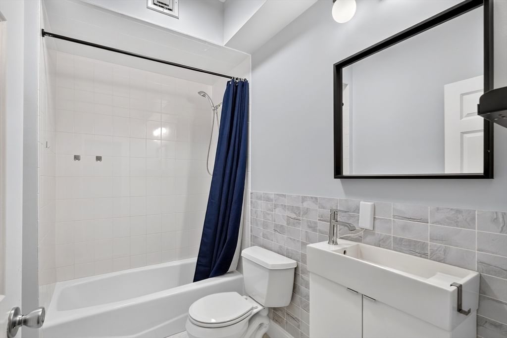 336 Saratoga St. #1 Boston — Photo 10 of 37