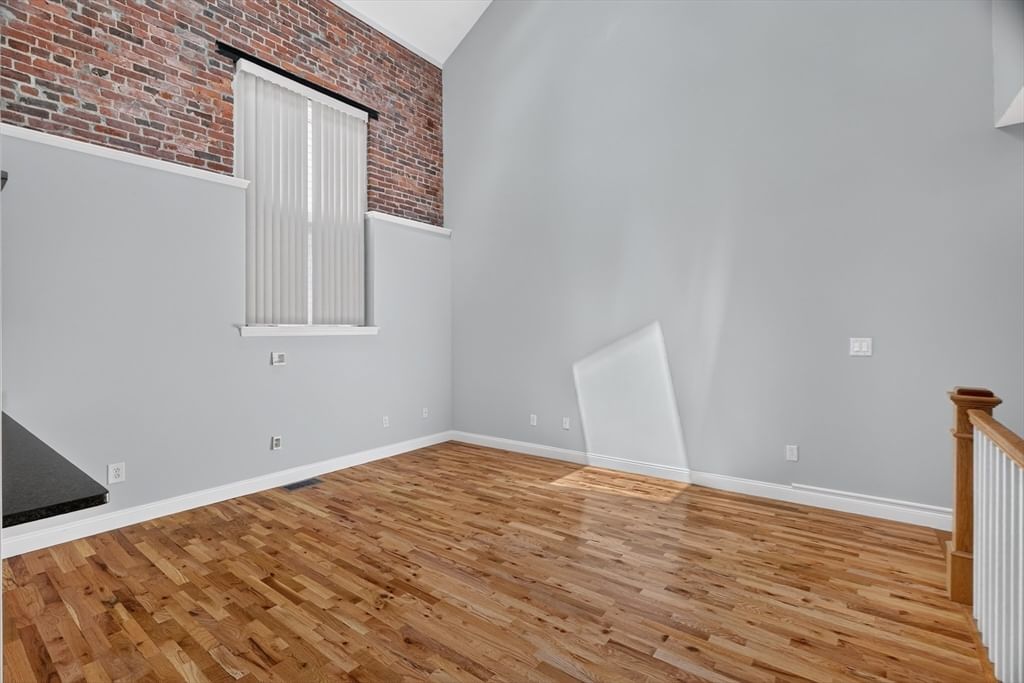 336 Saratoga St. #1 Boston — Photo 26 of 37