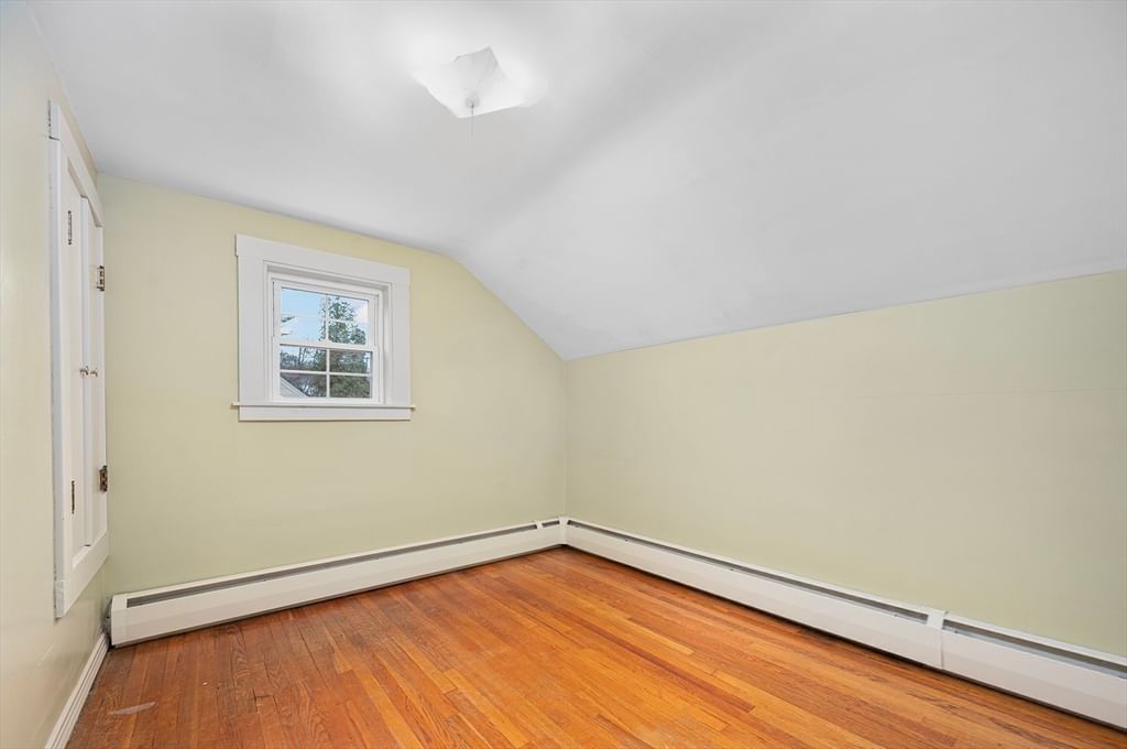1076 Hill Street Northbridge — Photo 17 of 25