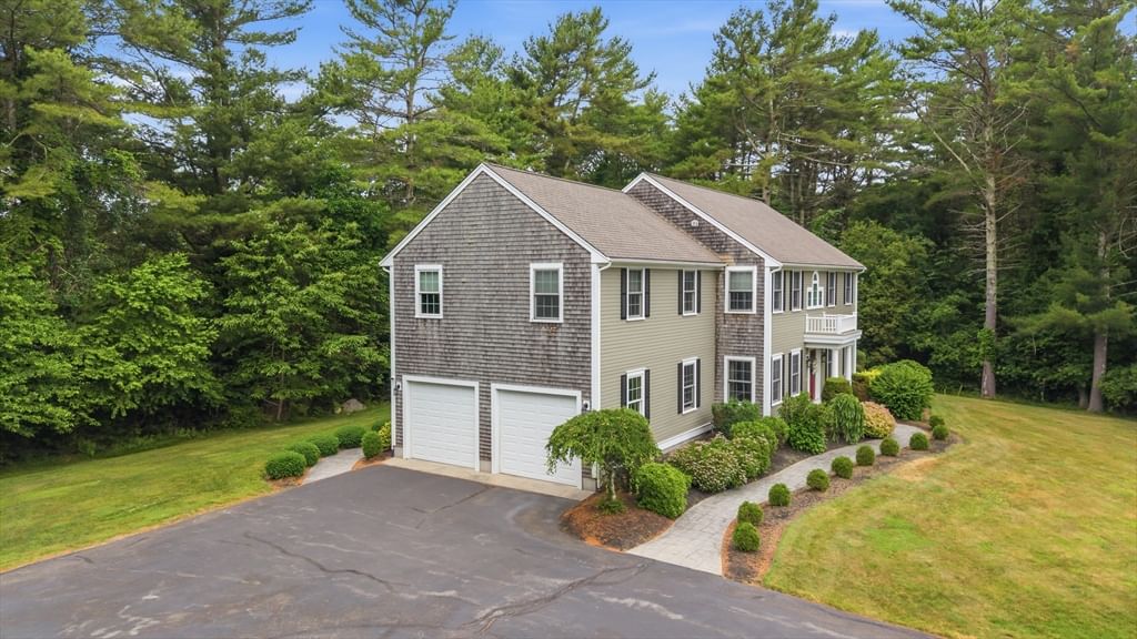 4 Rileys Way Dartmouth — Photo 2 of 40