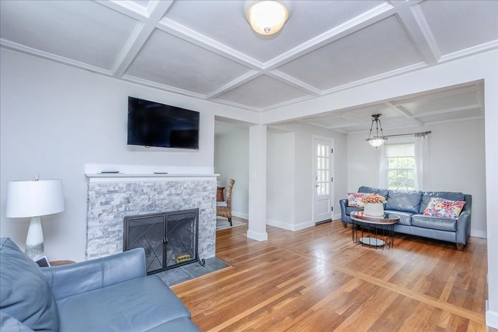 47 Cherry St Newton — Photo 10 of 42