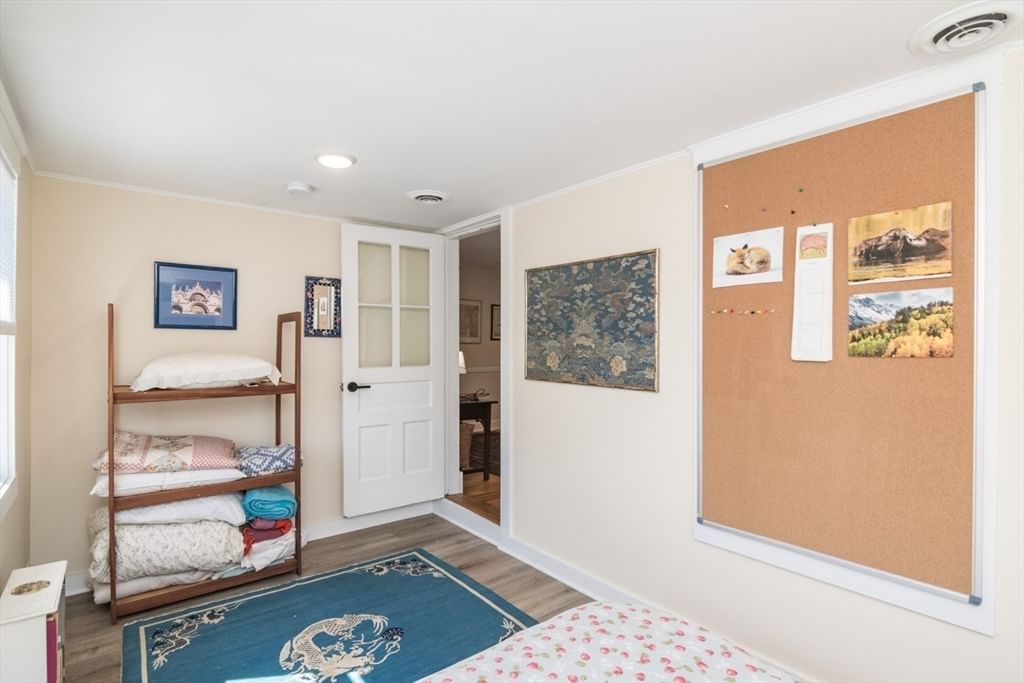 180 State Street #B Northampton — Photo 12 of 28