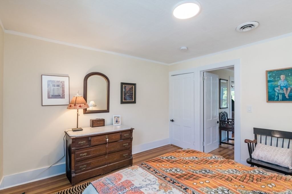 180 State Street #B Northampton — Photo 18 of 28