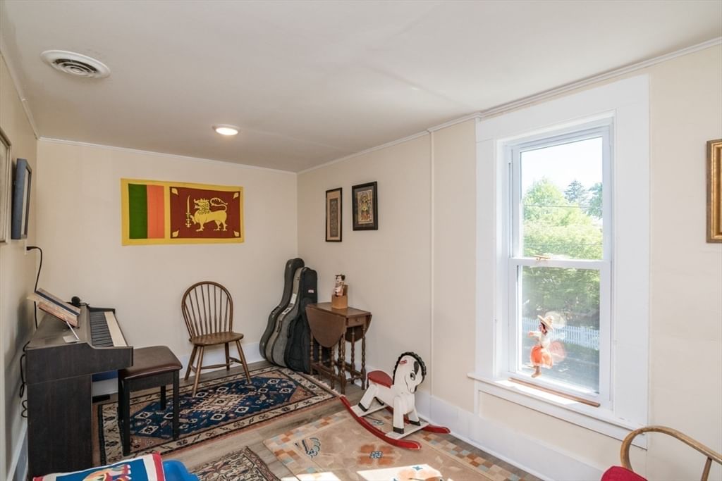 180 State Street #B Northampton — Photo 19 of 28