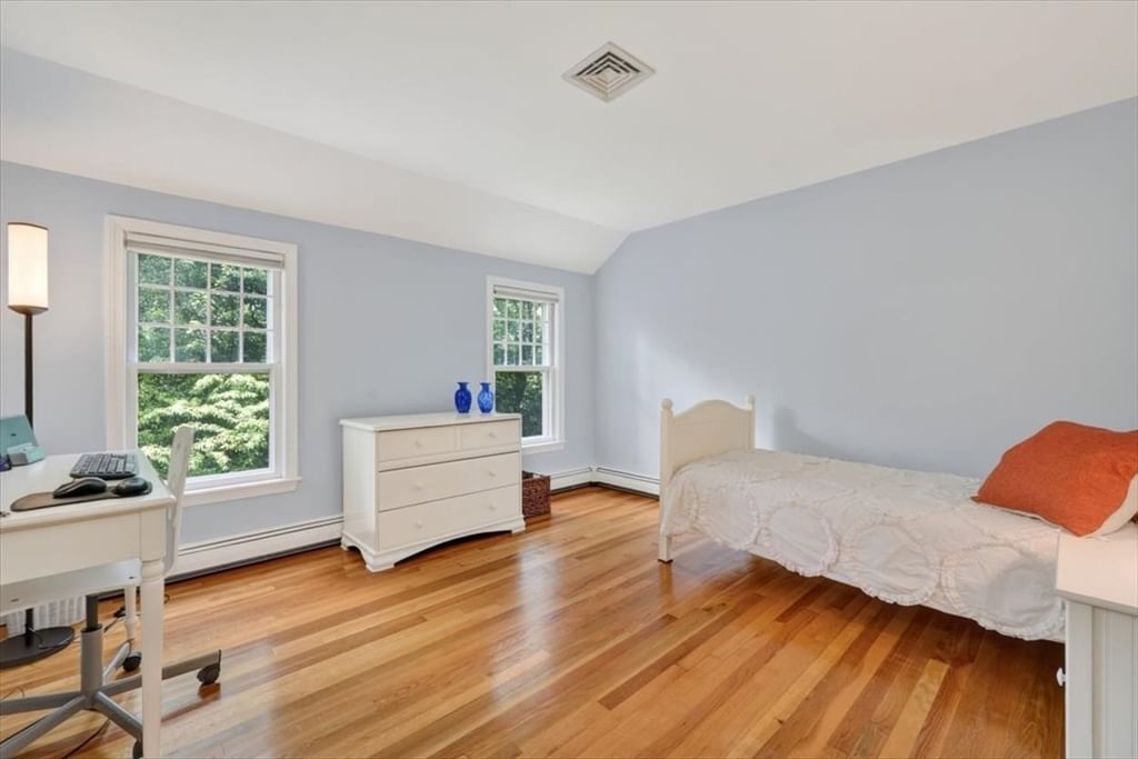 6 Blackhorse Ln Hingham — Photo 23 of 35