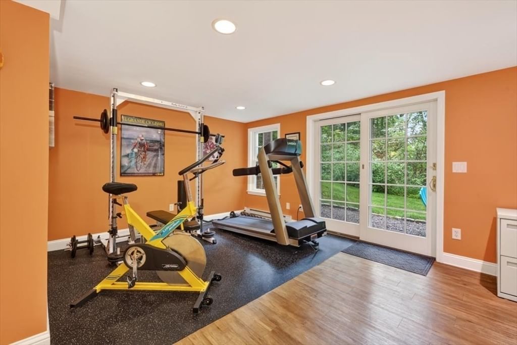 6 Blackhorse Ln Hingham — Photo 26 of 35