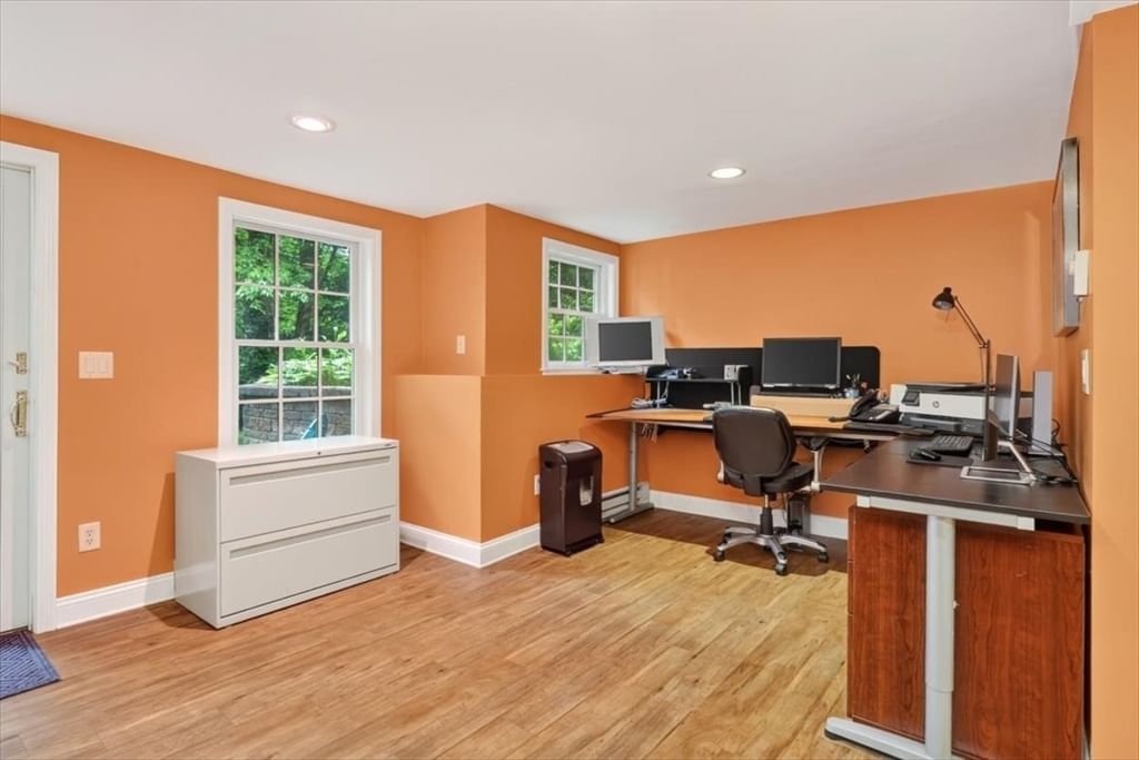 6 Blackhorse Ln Hingham — Photo 27 of 35