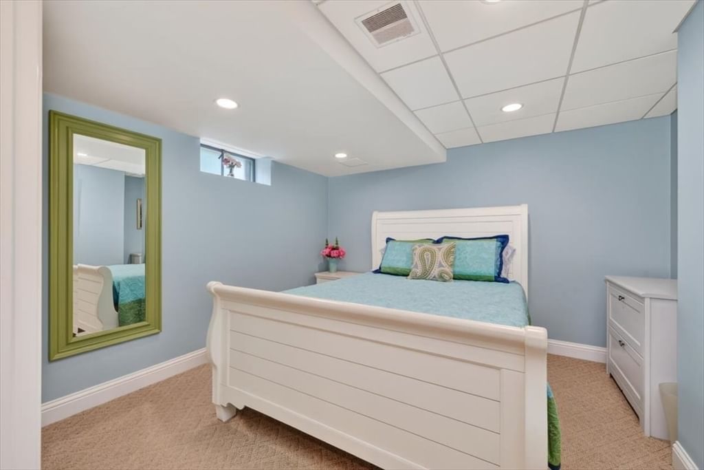 6 Blackhorse Ln Hingham — Photo 28 of 35