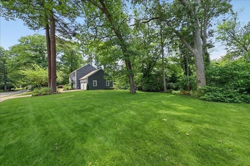 6 Blackhorse Ln Hingham — Photo 31 of 35