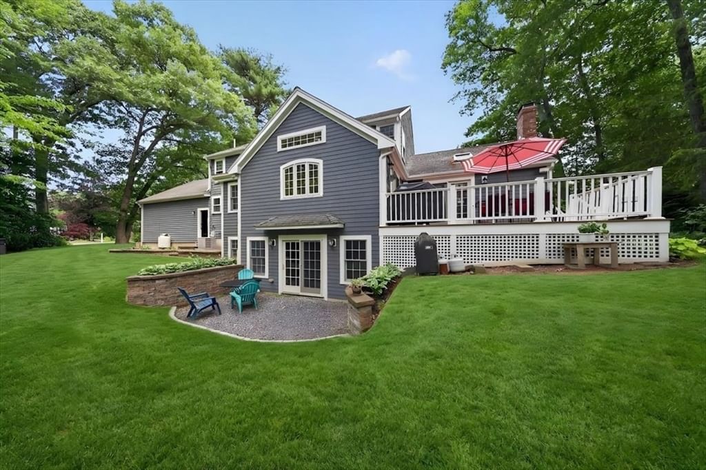 6 Blackhorse Ln Hingham — Photo 32 of 35