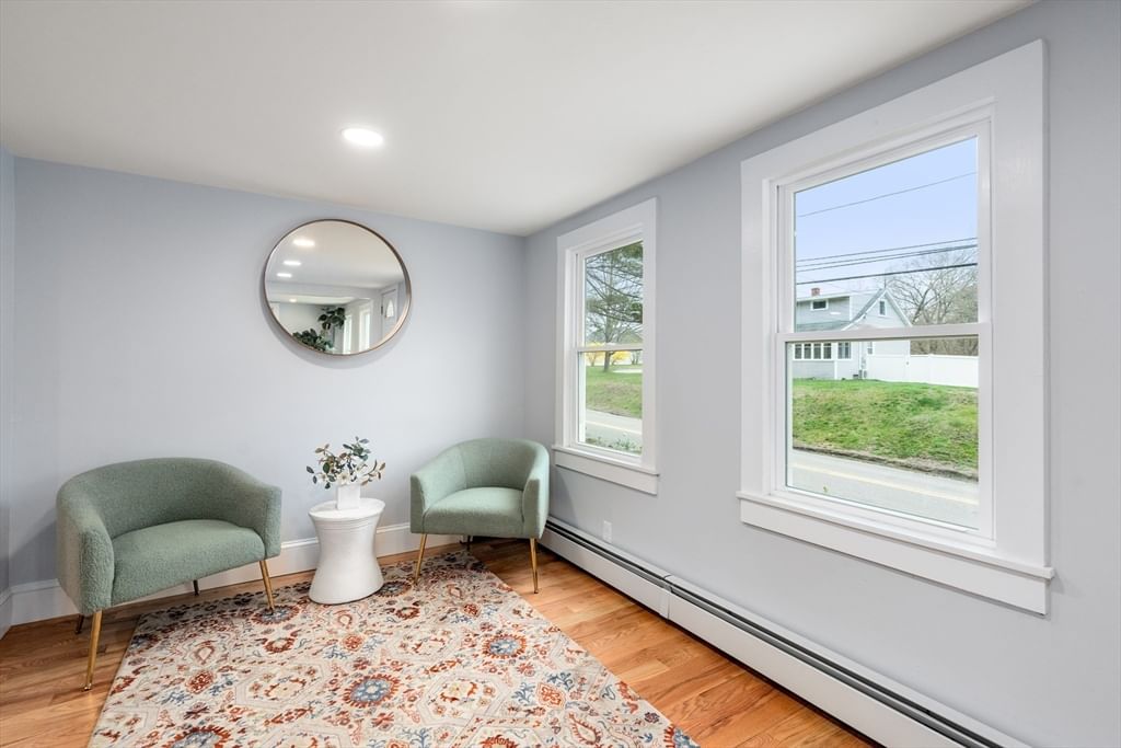78 Pleasant St Grafton — Photo 18 of 40