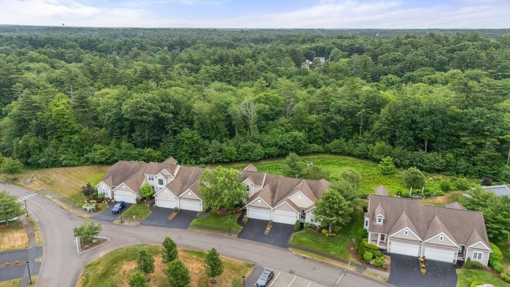31 Stonebridge Dr #31 Hanson — Photo 36 of 42